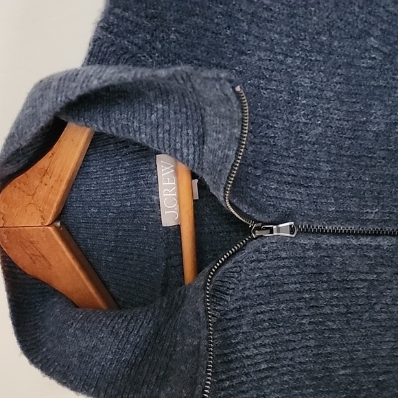 NWT J. Crew Large Half Zip Sweater Blue Gray Great Gift! - Picture 2 of 7